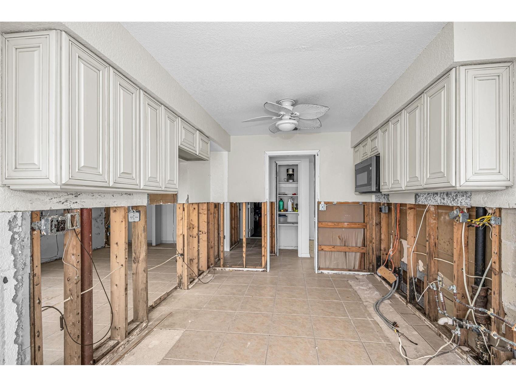 11566 47th Avenue N Saint Petersburg FL 33708 TB8487254 image28