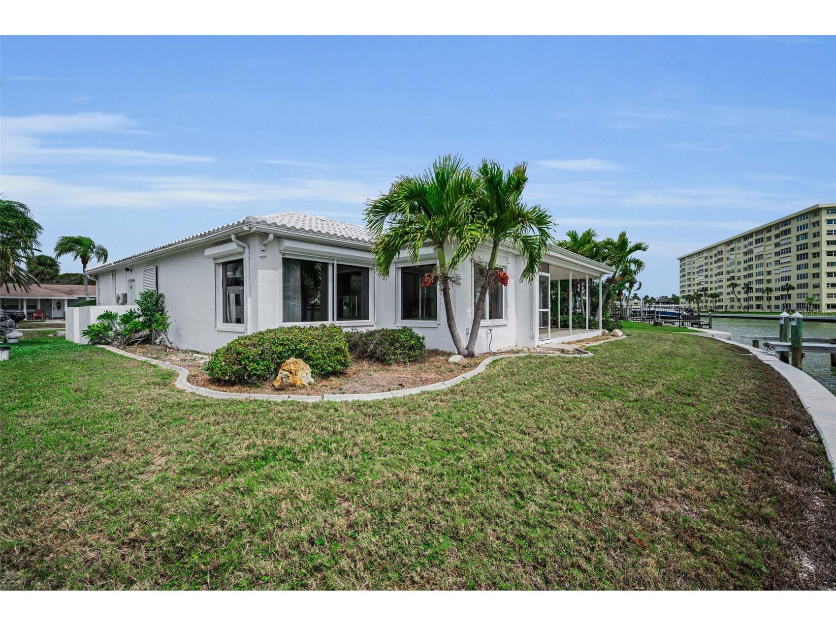 11566 47th Avenue N Saint Petersburg FL 33708 TB8487254 image48