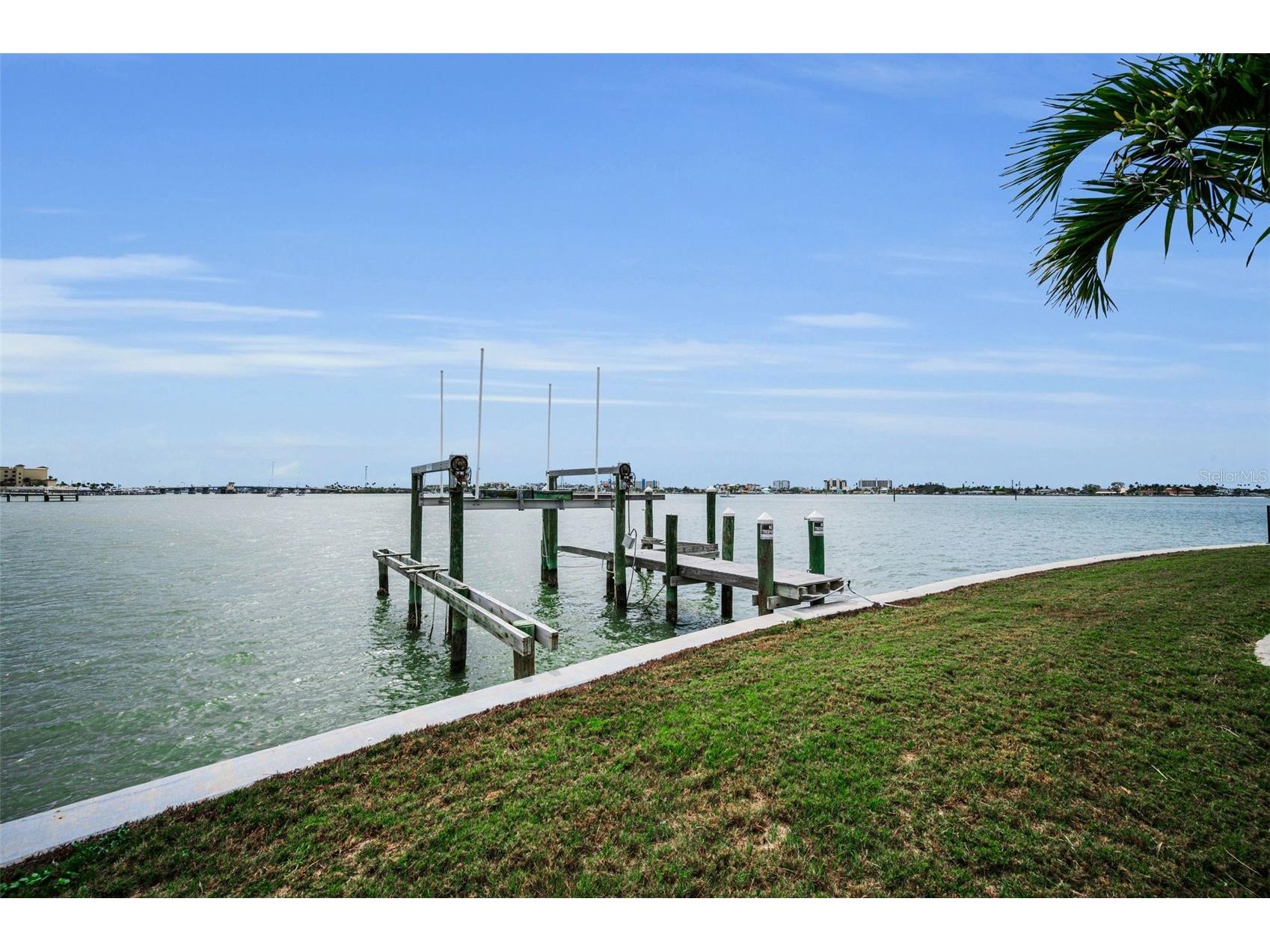 11566 47th Avenue N Saint Petersburg FL 33708 TB8487254 image56