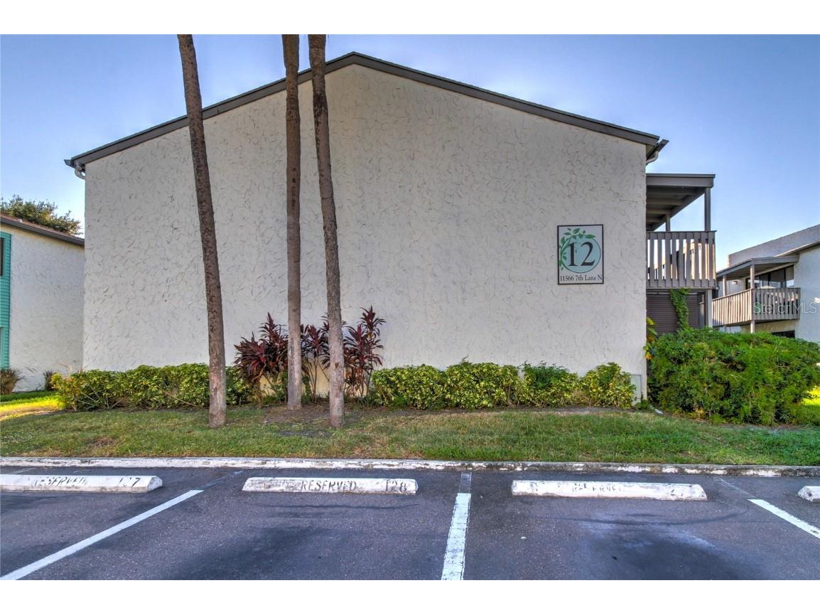 11566 7th Lane N #1212 Saint Petersburg FL 33716 U8218878 image1