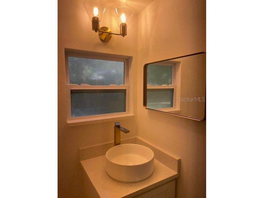 1157 Highland Court N Saint Petersburg FL 33701 TB8481361 image12
