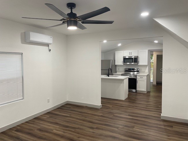 1157 Highland Court N Saint Petersburg FL 33701 TB8481361 image22