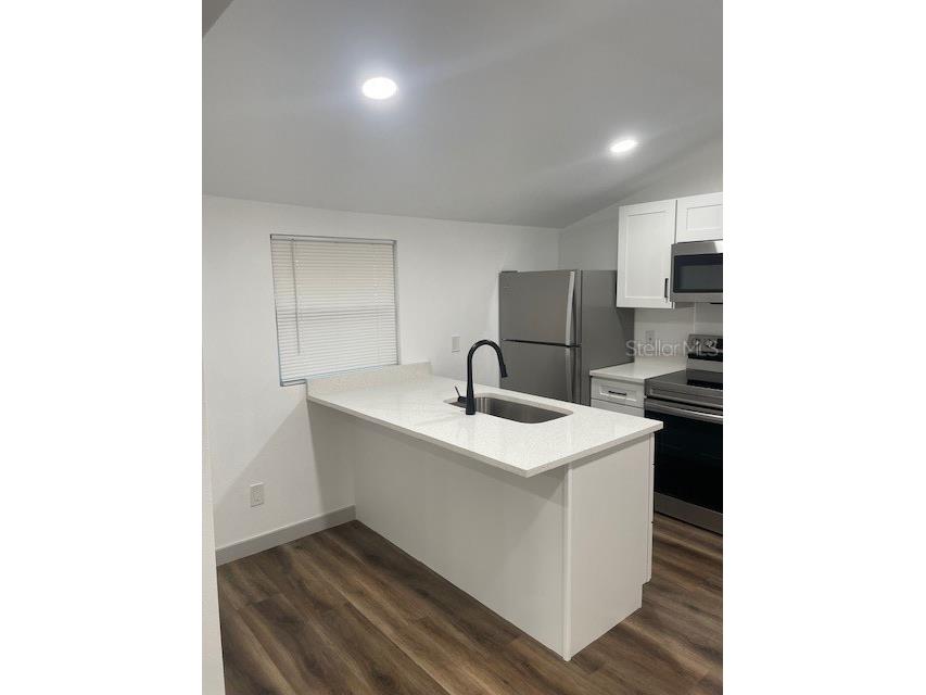 1157 Highland Court N Saint Petersburg FL 33701 TB8481361 image25