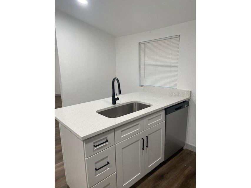1157 Highland Court N Saint Petersburg FL 33701 TB8481361 image26