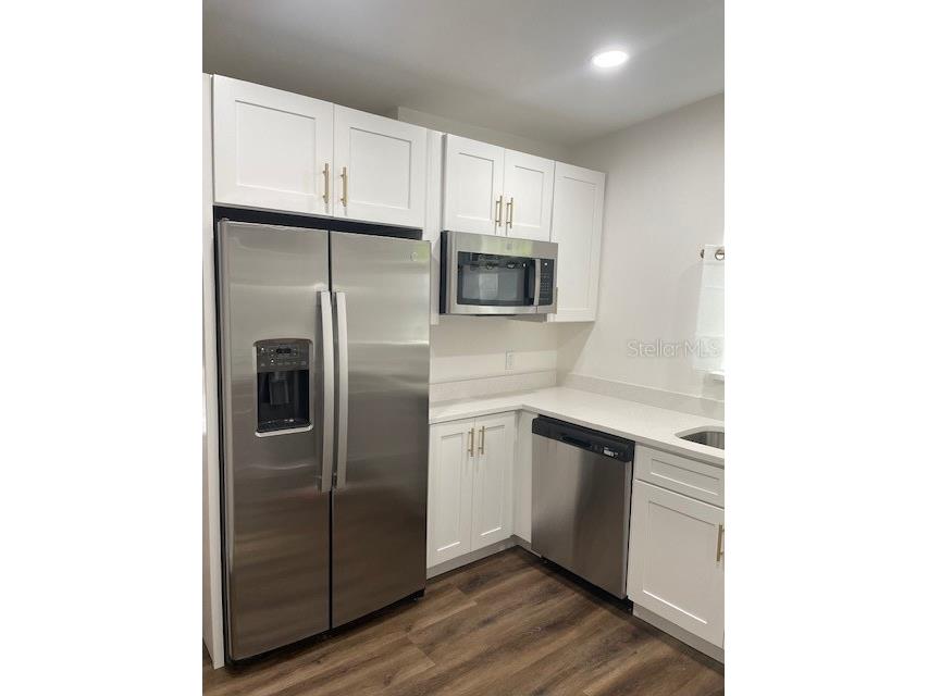 1157 Highland Court N Saint Petersburg FL 33701 TB8481361 image8