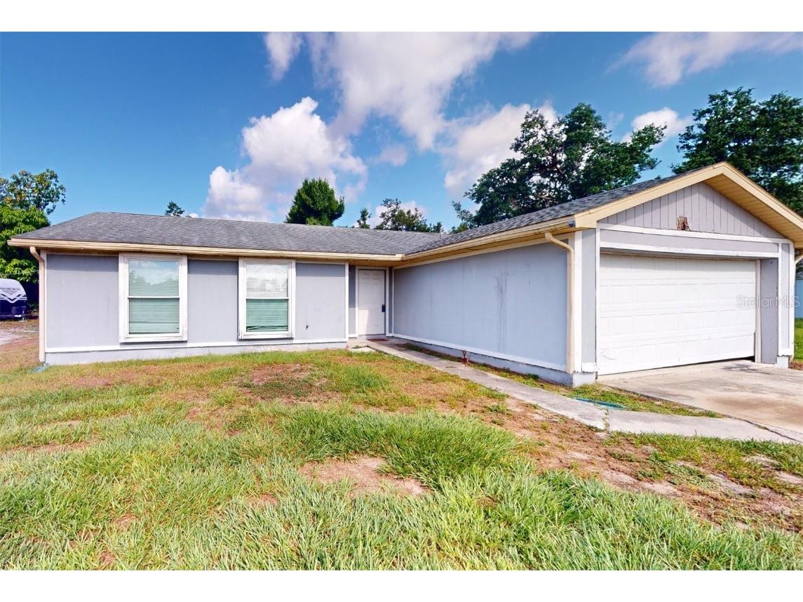 1157 Oxsalida Street Port Charlotte FL 33952 C7492865 image1