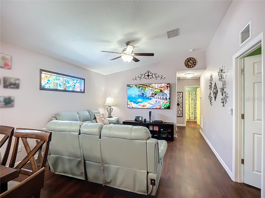 1158 42nd Terrace E Bradenton FL 34208 A4666830 image10