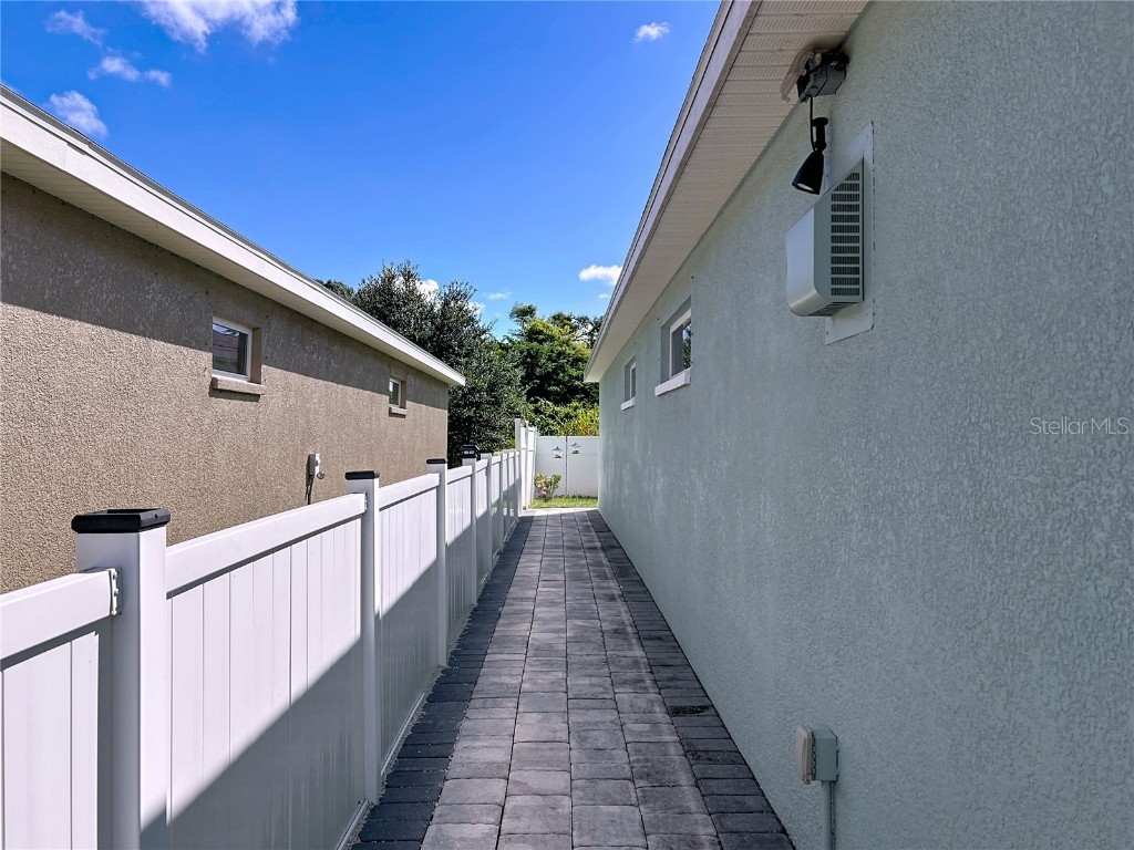 1158 42nd Terrace E Bradenton FL 34208 A4666830 image26