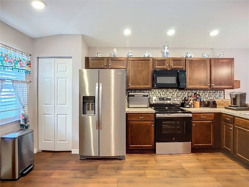 1158 42nd Terrace E Bradenton FL 34208 A4666830 image5