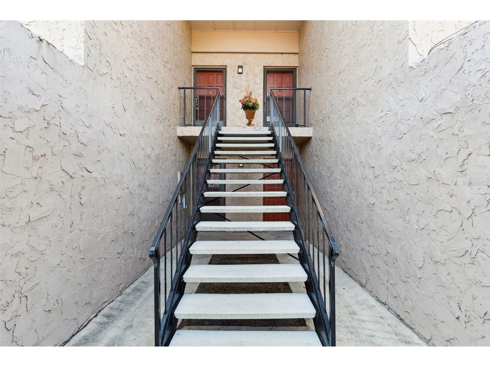 1158 Calle Del Norte #C Casselberry FL 32707 - LAKE HOWELL O6384512 image4