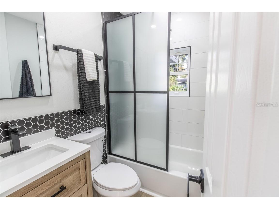 1158 Hampton Road Daytona Beach FL 32114 O6328929 image11