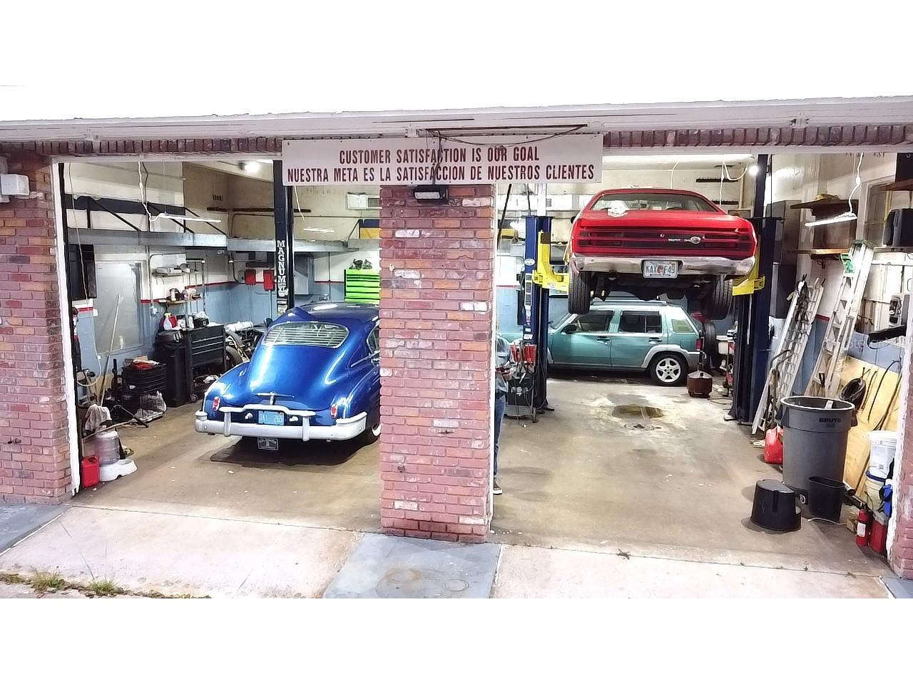 11580 NE 2nd Avenue Miami FL 33161 O6282349 image11