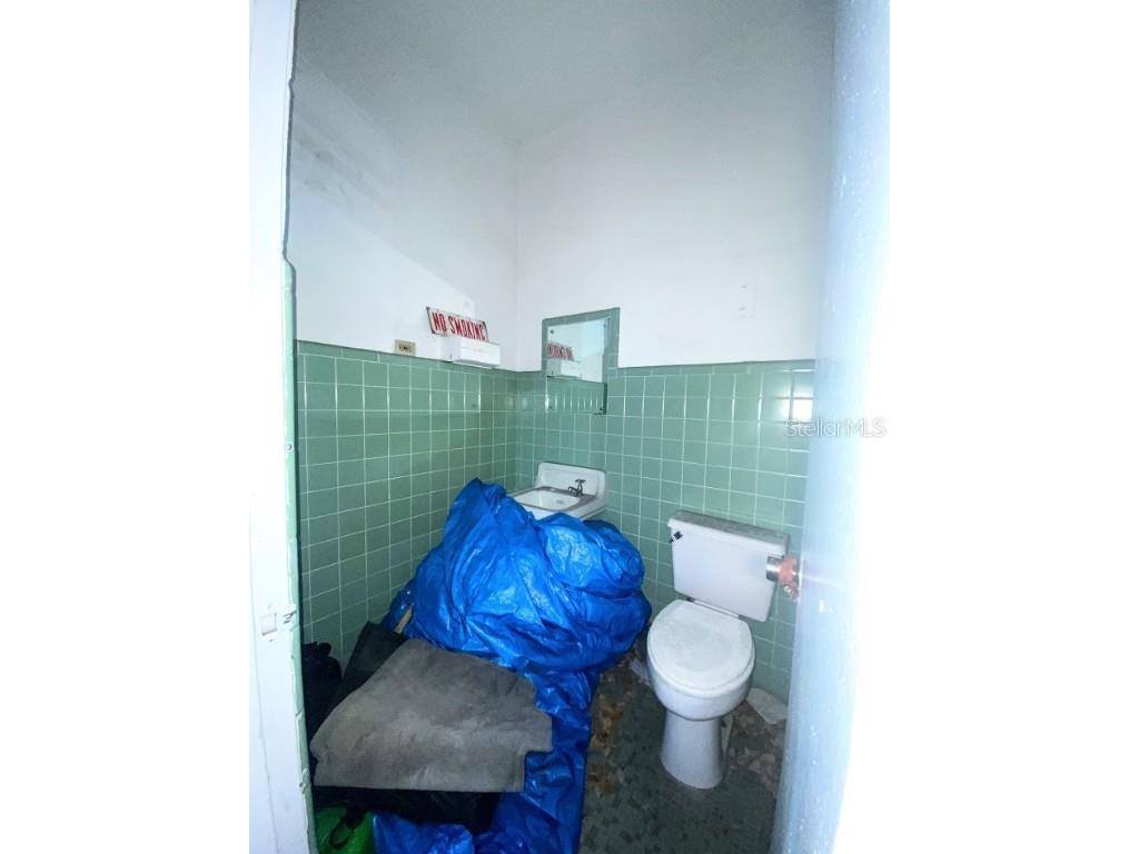 11580 NE 2nd Avenue Miami FL 33161 O6282349 image18