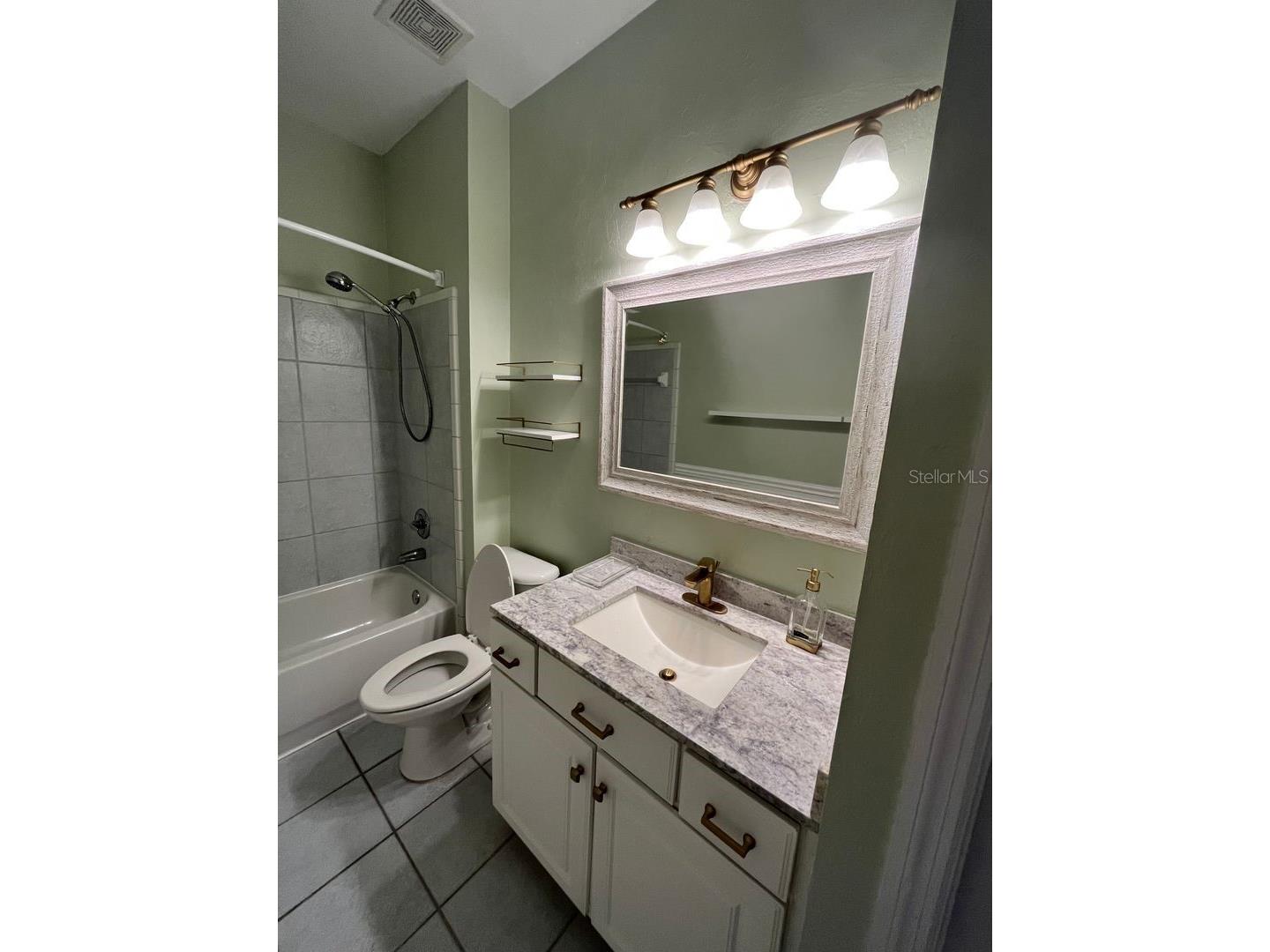 11583 NW 17th Place Gainesville FL 32606 GC539469 image6