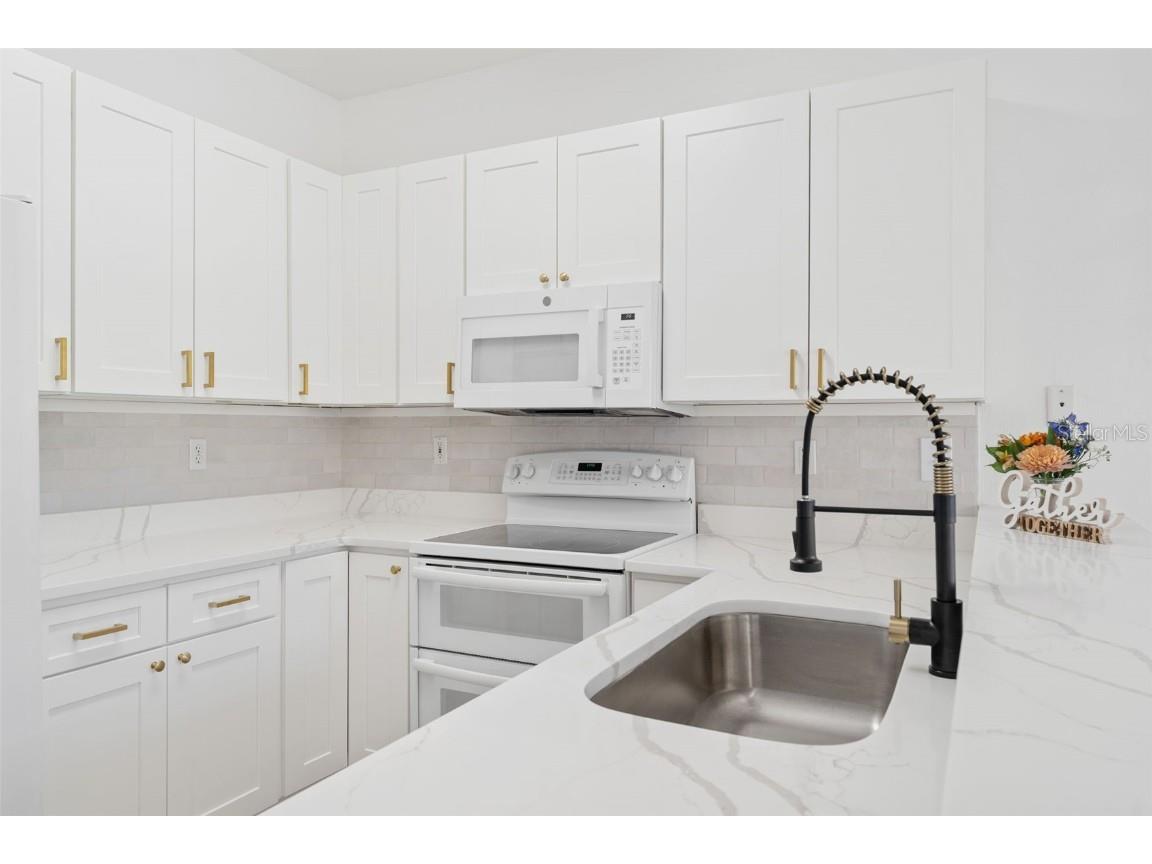 11585 NW 18th Place Gainesville FL 32606 GC534650 image15