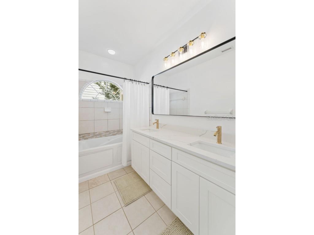 11585 NW 18th Place Gainesville FL 32606 GC534650 image31