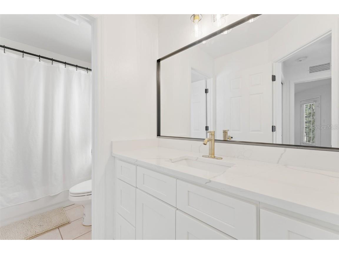 11585 NW 18th Place Gainesville FL 32606 GC534650 image41