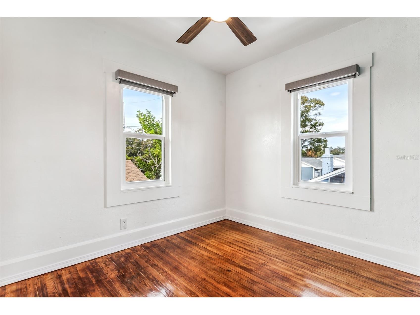 1159 35th Avenue N Saint Petersburg FL 33704 TB8472677 image17