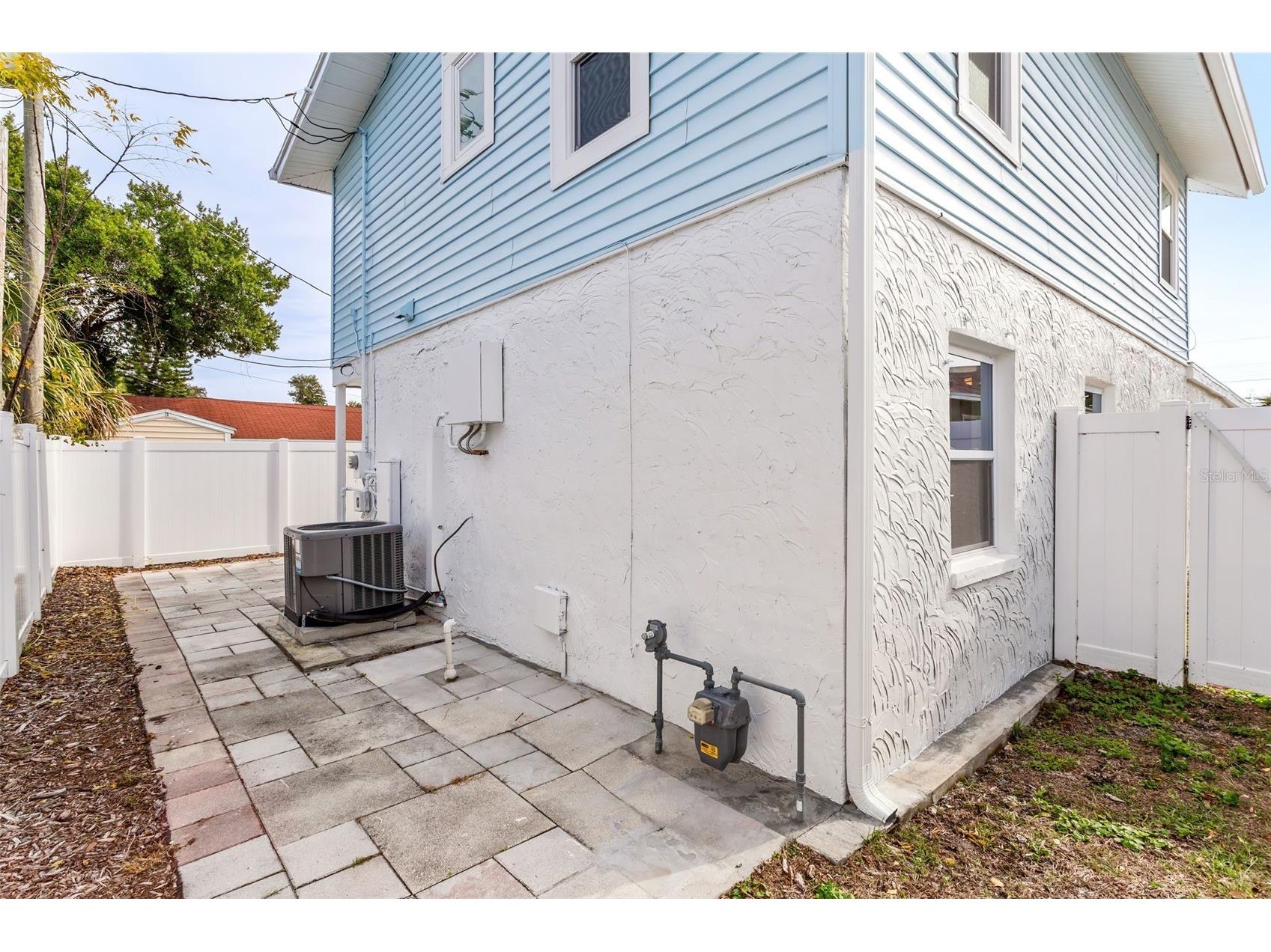 1159 35th Avenue N Saint Petersburg FL 33704 TB8472677 image25