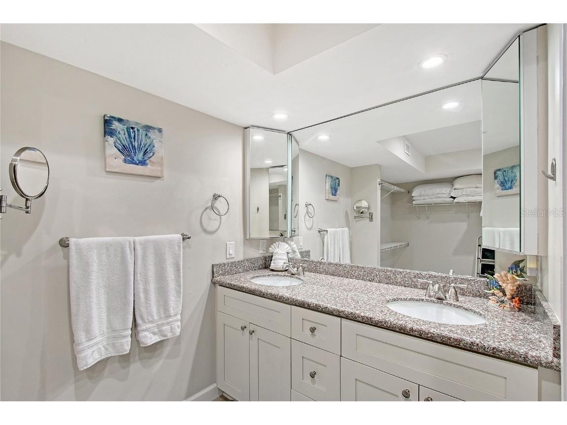 1159 Lake House Circle #C120 Sarasota FL 34242 A4651494 image27