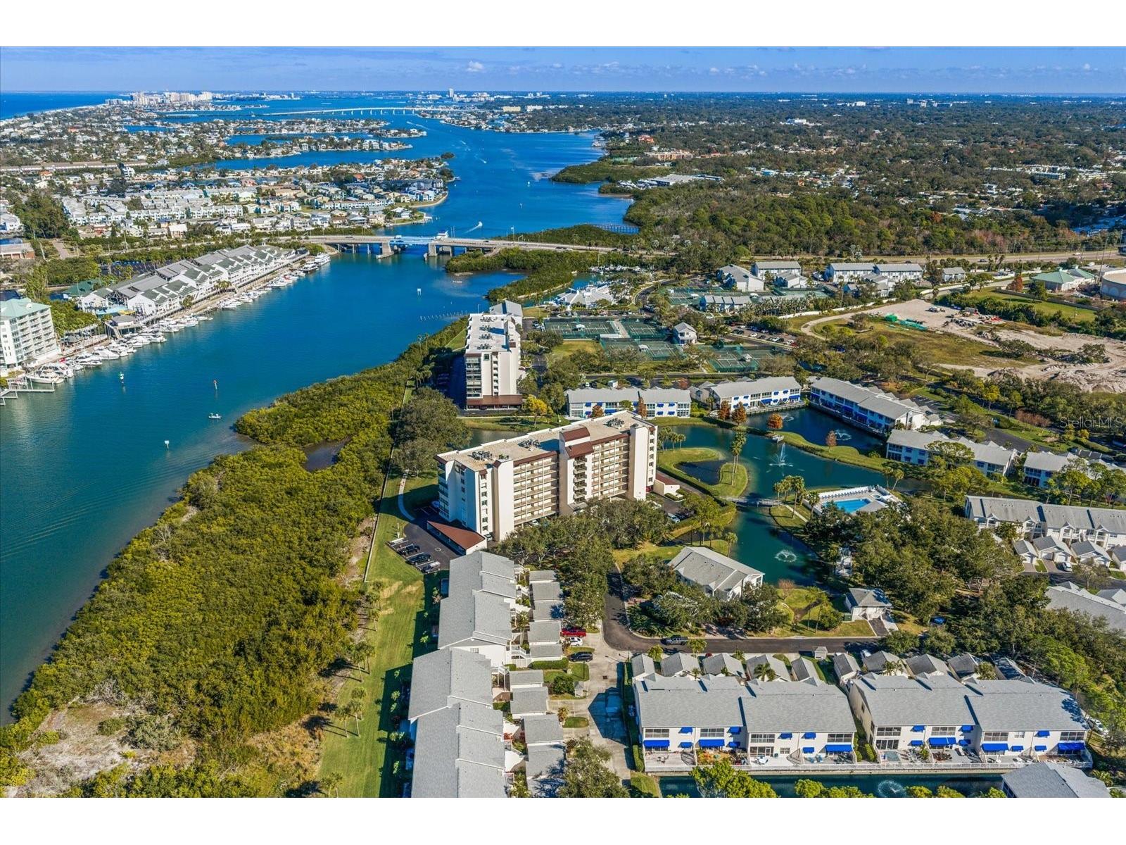 11590 Shipwatch Drive #447 Largo FL 33774 - INTRACOASTAL WATERWAY TB8463927 image4