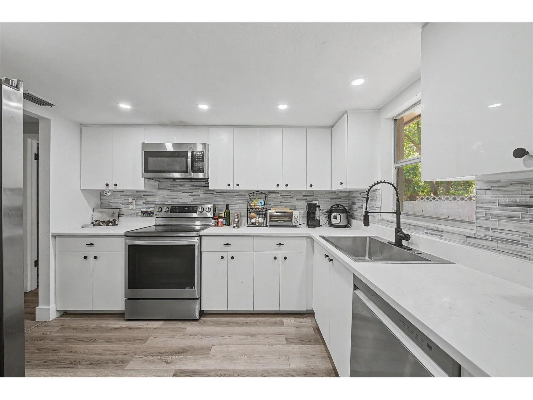 11592 110th Terrace Largo FL 33778 TB8516705 image9