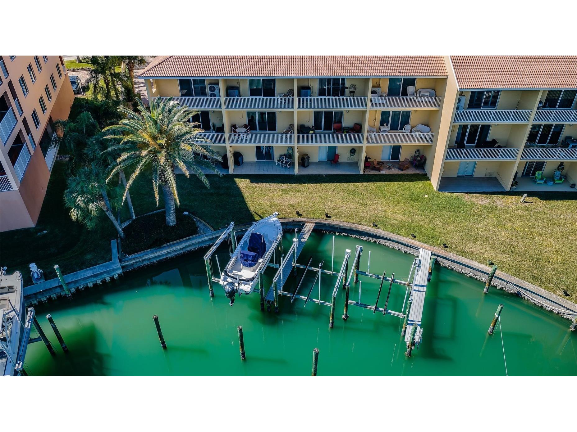 11595 Gulf Boulevard #108 Saint Petersburg FL 33706 TB8471756 image47