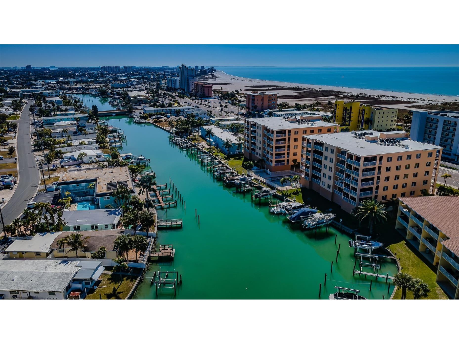 11595 Gulf Boulevard #108 Saint Petersburg FL 33706 TB8471756 image60