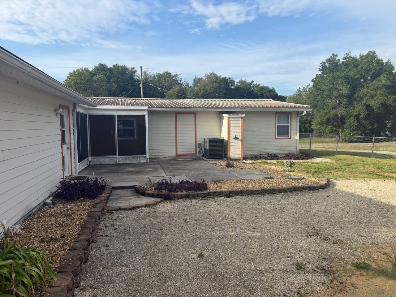 11595 SE 129th Place Ocklawaha FL 32179 OM725488 image21