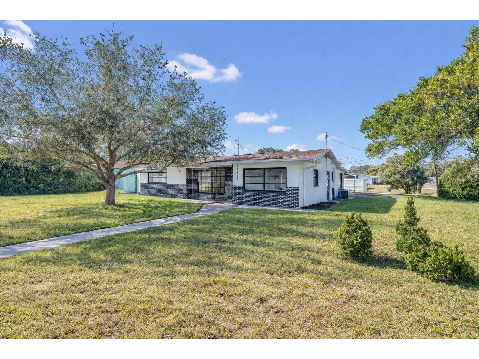 11598 Ridge Road Largo FL 33778 O6366977 image1