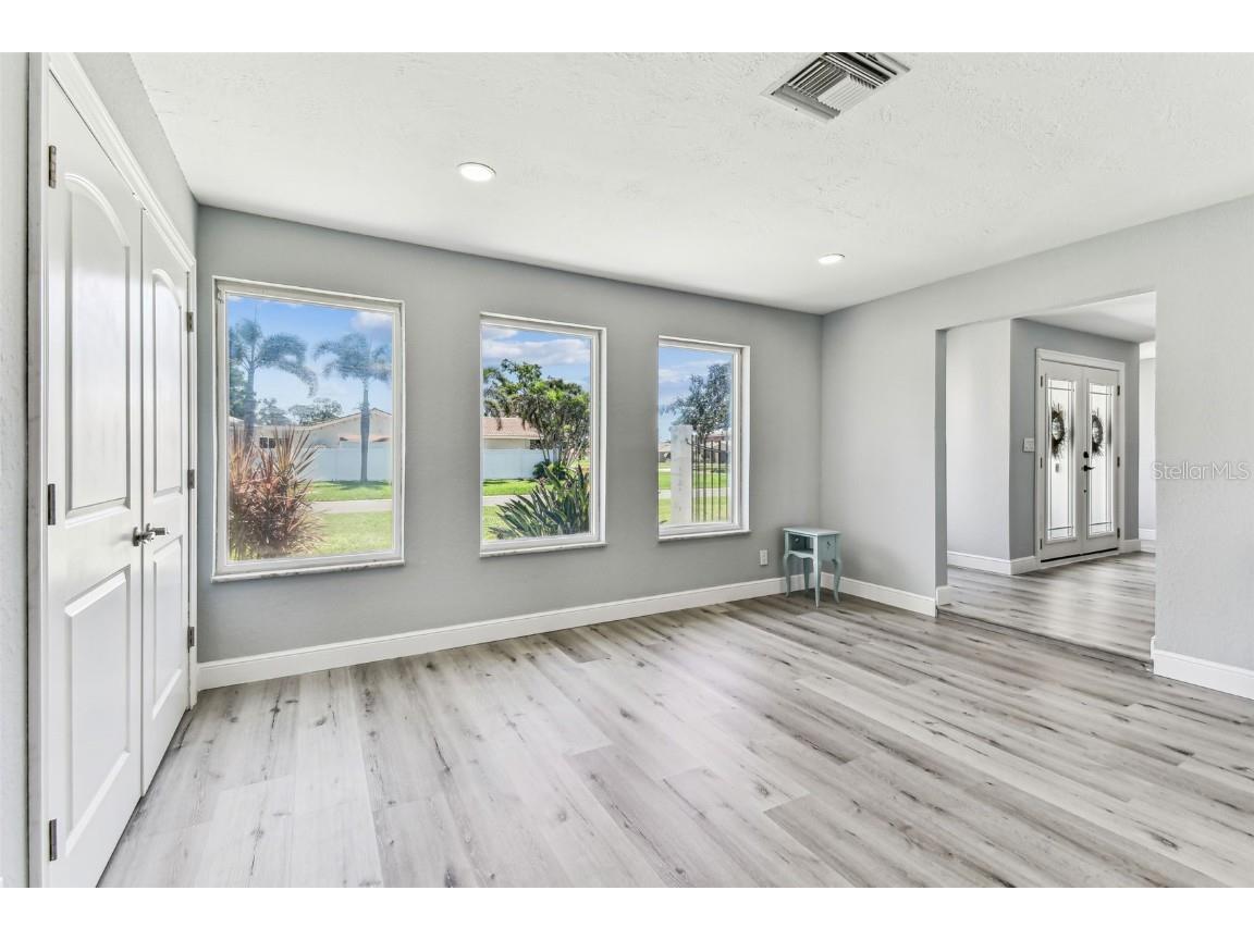 11599 Grove Street Seminole FL 33772 TB8406371 image17