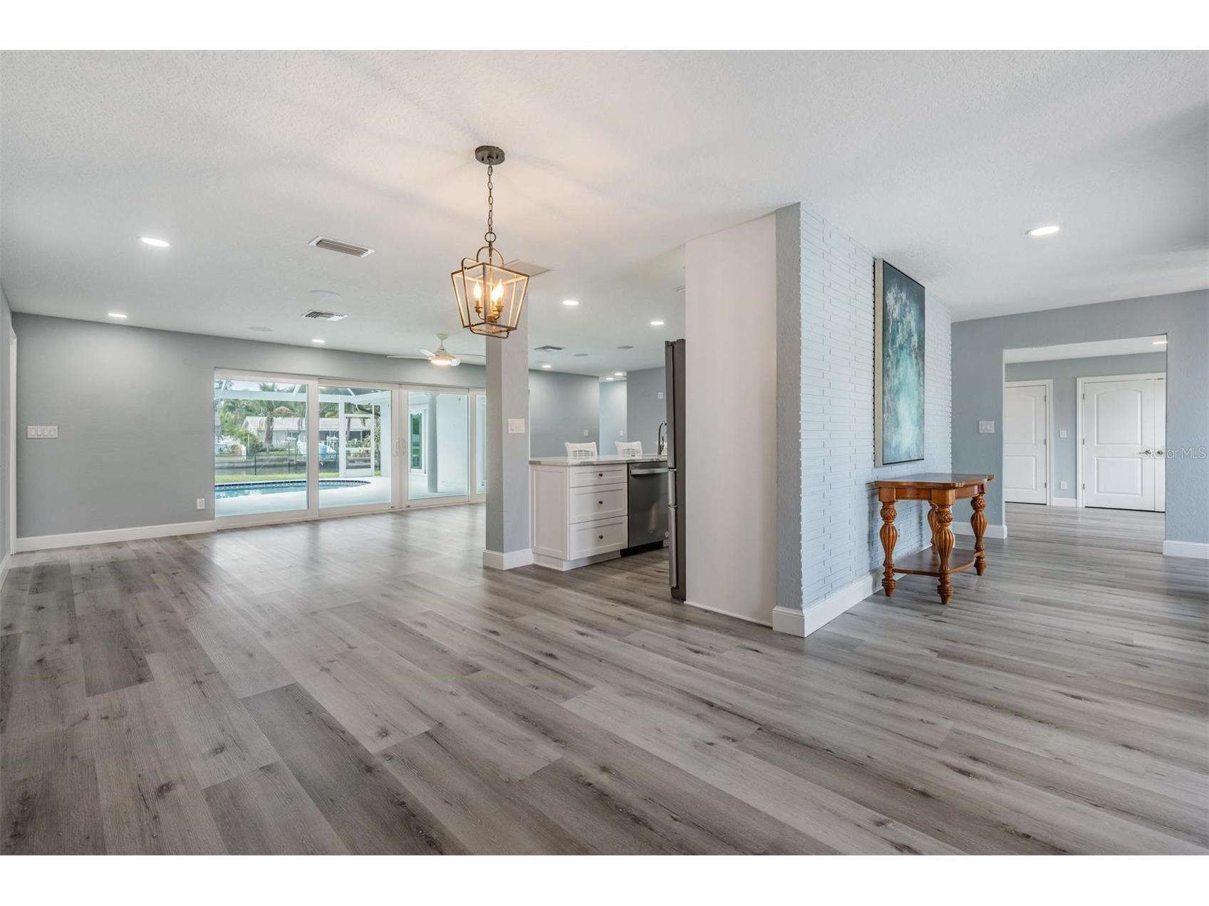 11599 Grove Street Seminole FL 33772 TB8506593 image11