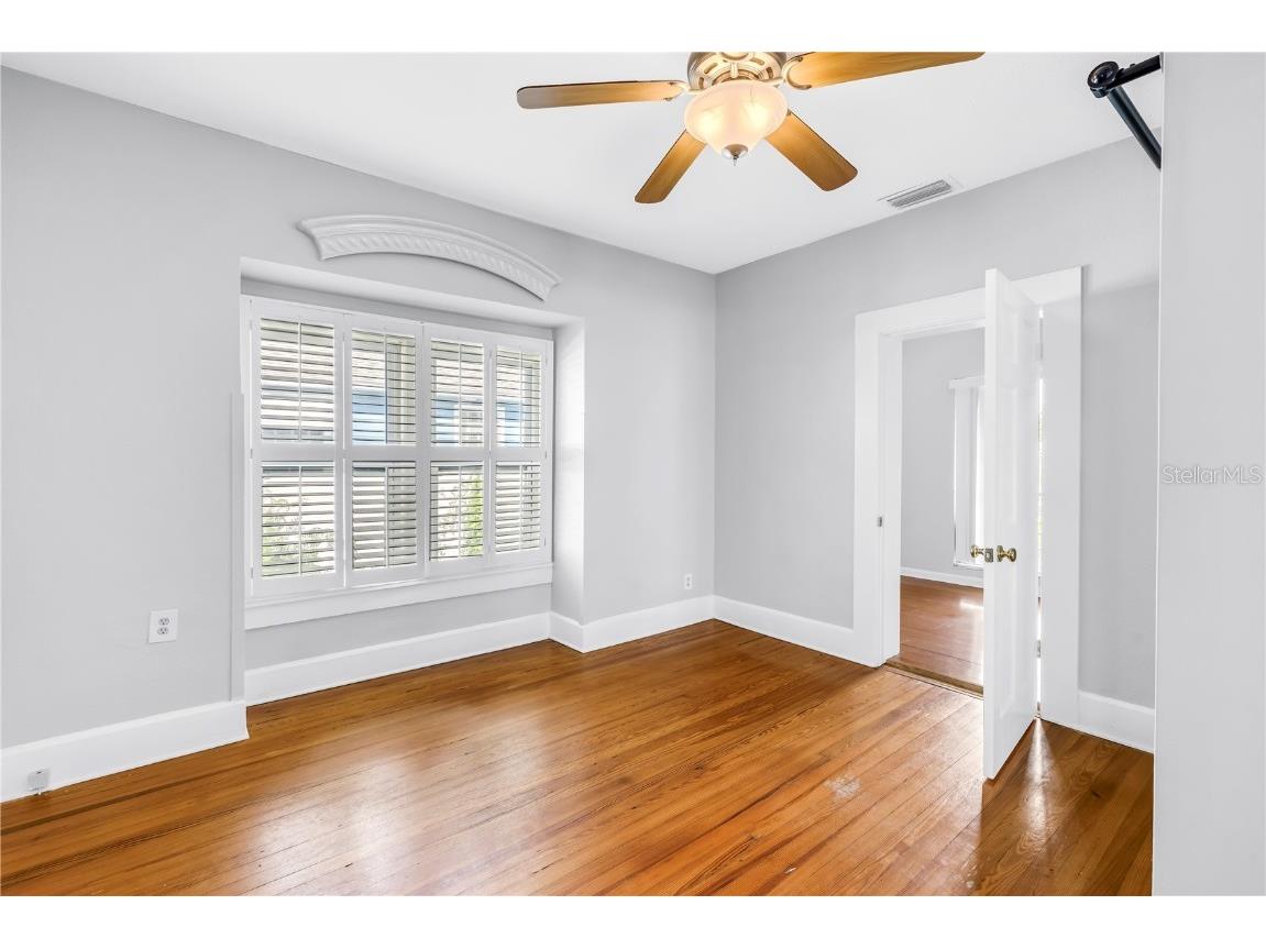 116 16th Avenue SE Saint Petersburg FL 33701 TB8404644 image11