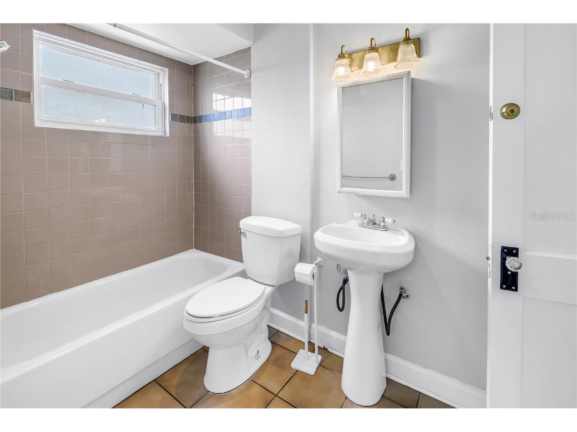 116 16th Avenue SE Saint Petersburg FL 33701 TB8404644 image14