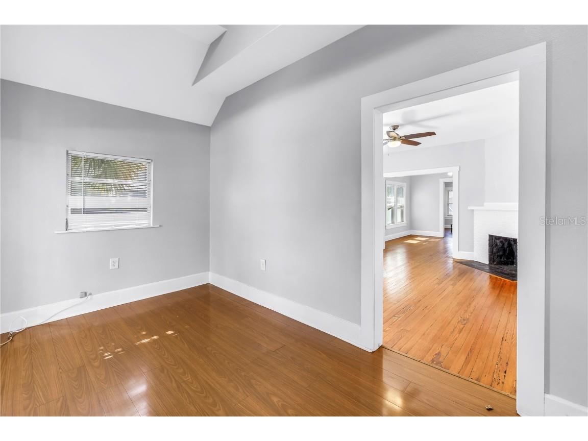 116 16th Avenue SE Saint Petersburg FL 33701 TB8404644 image2