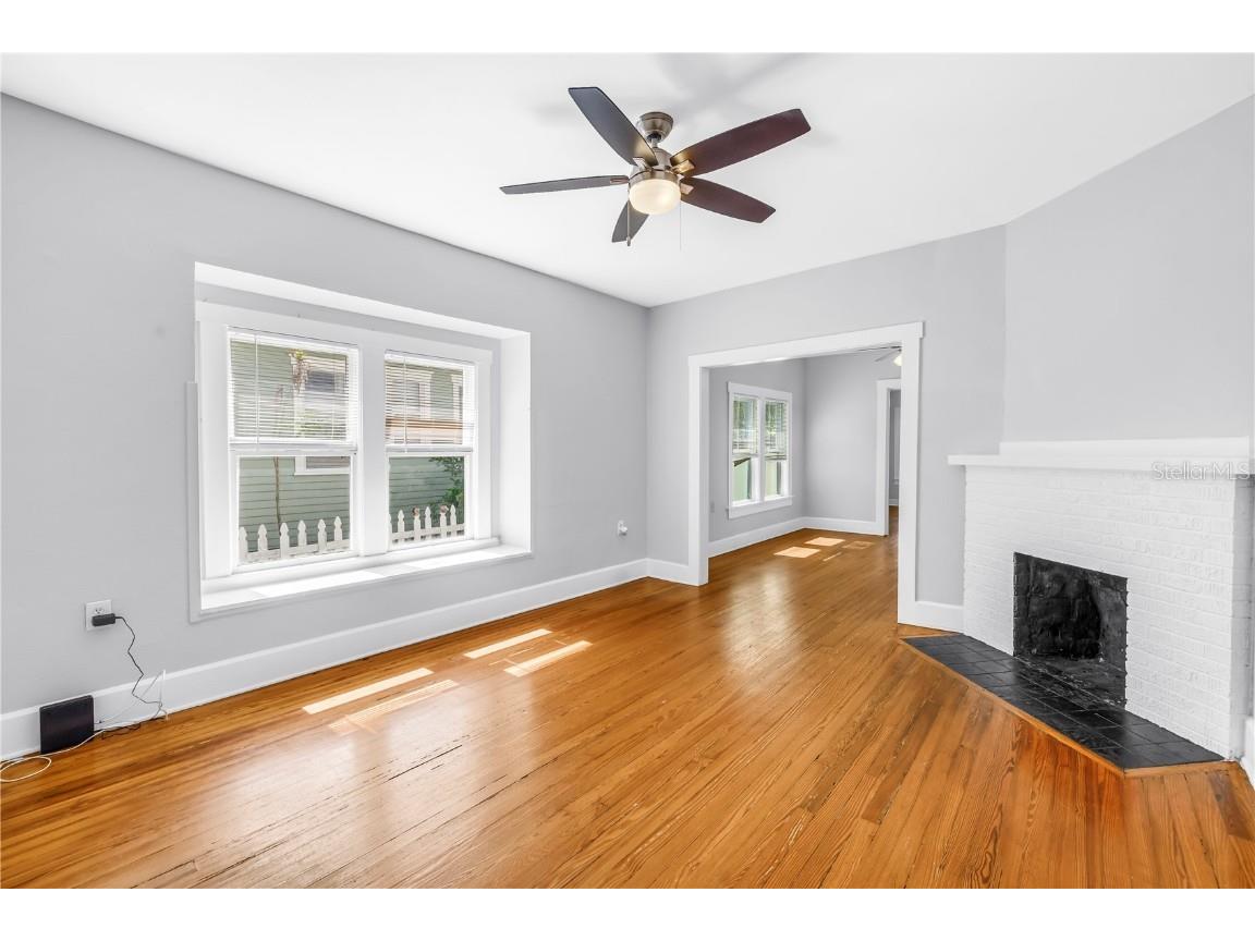 116 16th Avenue SE Saint Petersburg FL 33701 TB8404644 image4