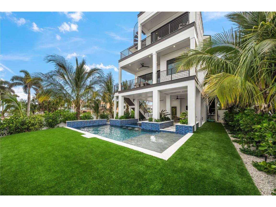 116 8th Street S Bradenton Beach FL 34217 - Bay A4672994 image1