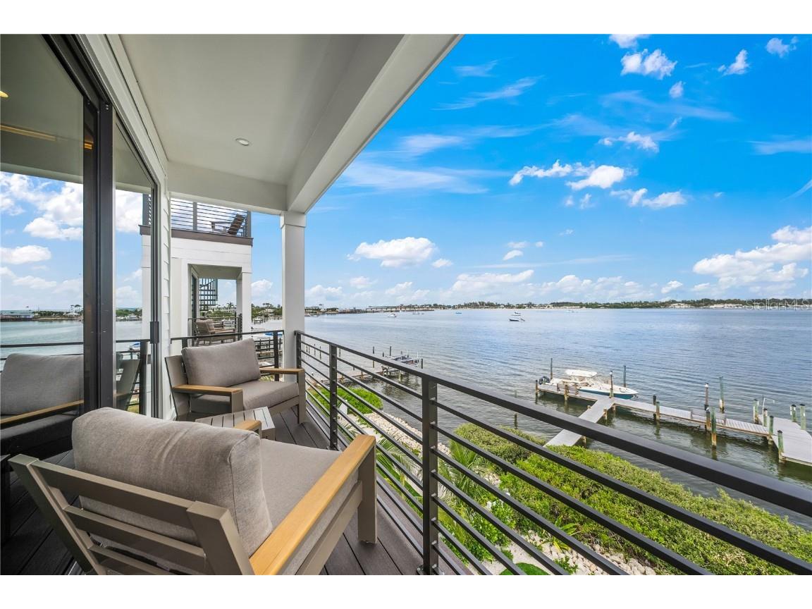 116 8th Street S Bradenton Beach FL 34217 - Bay A4672994 image6