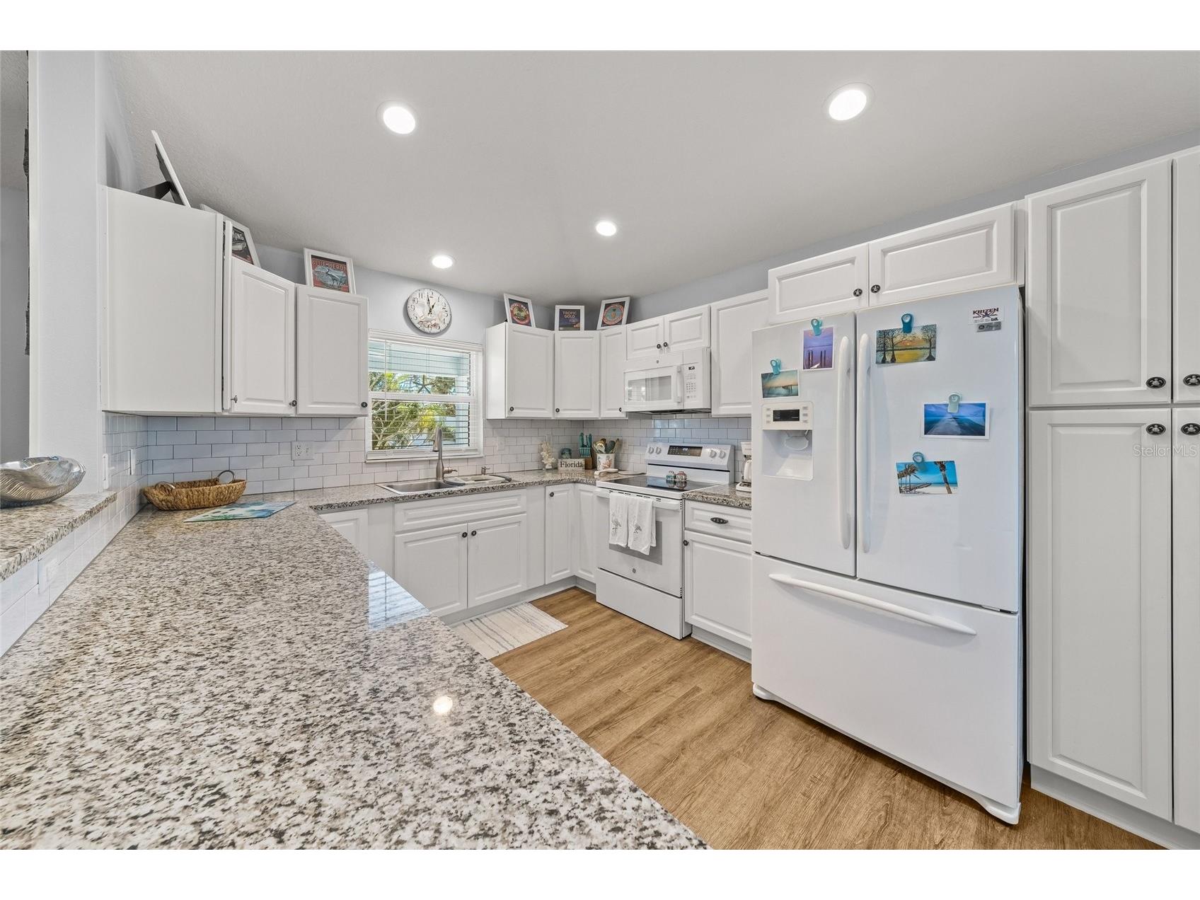 116 Avenida La Palma Nokomis FL 34275 A4682327 image16