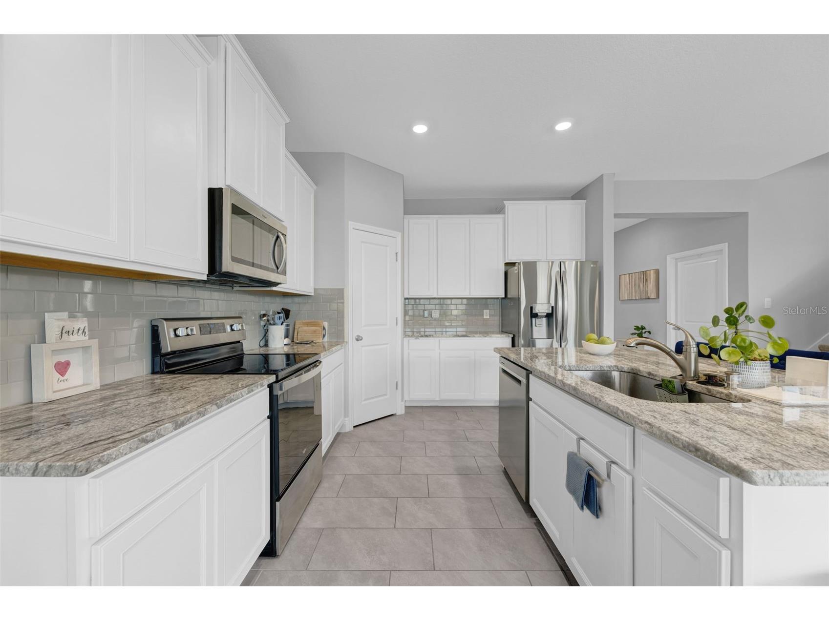 116 Bright Ibis Avenue Apollo Beach FL 33572 S5148663 image17