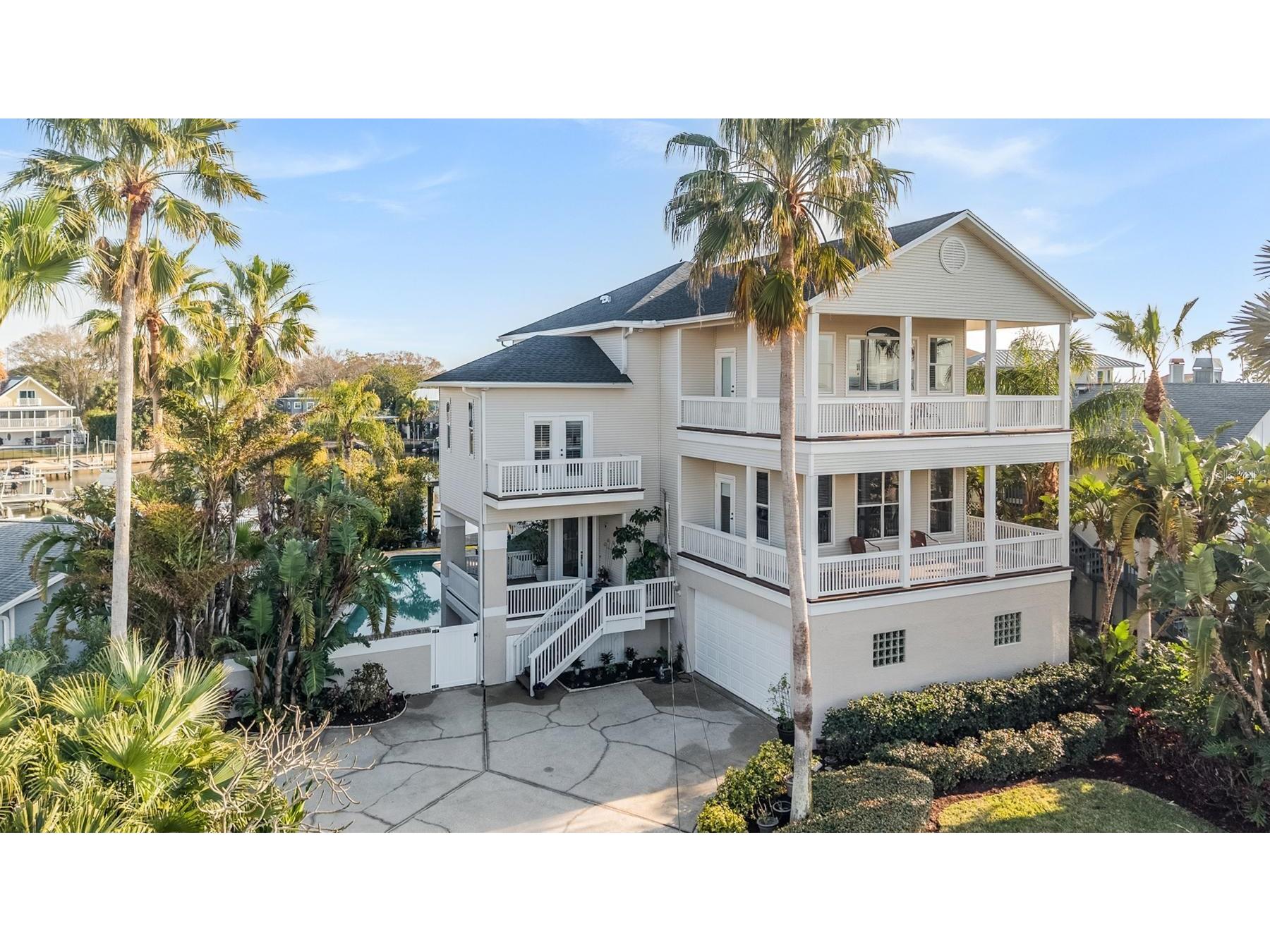 116 Carlyle Circle Palm Harbor FL 34683 TB8477239 image1