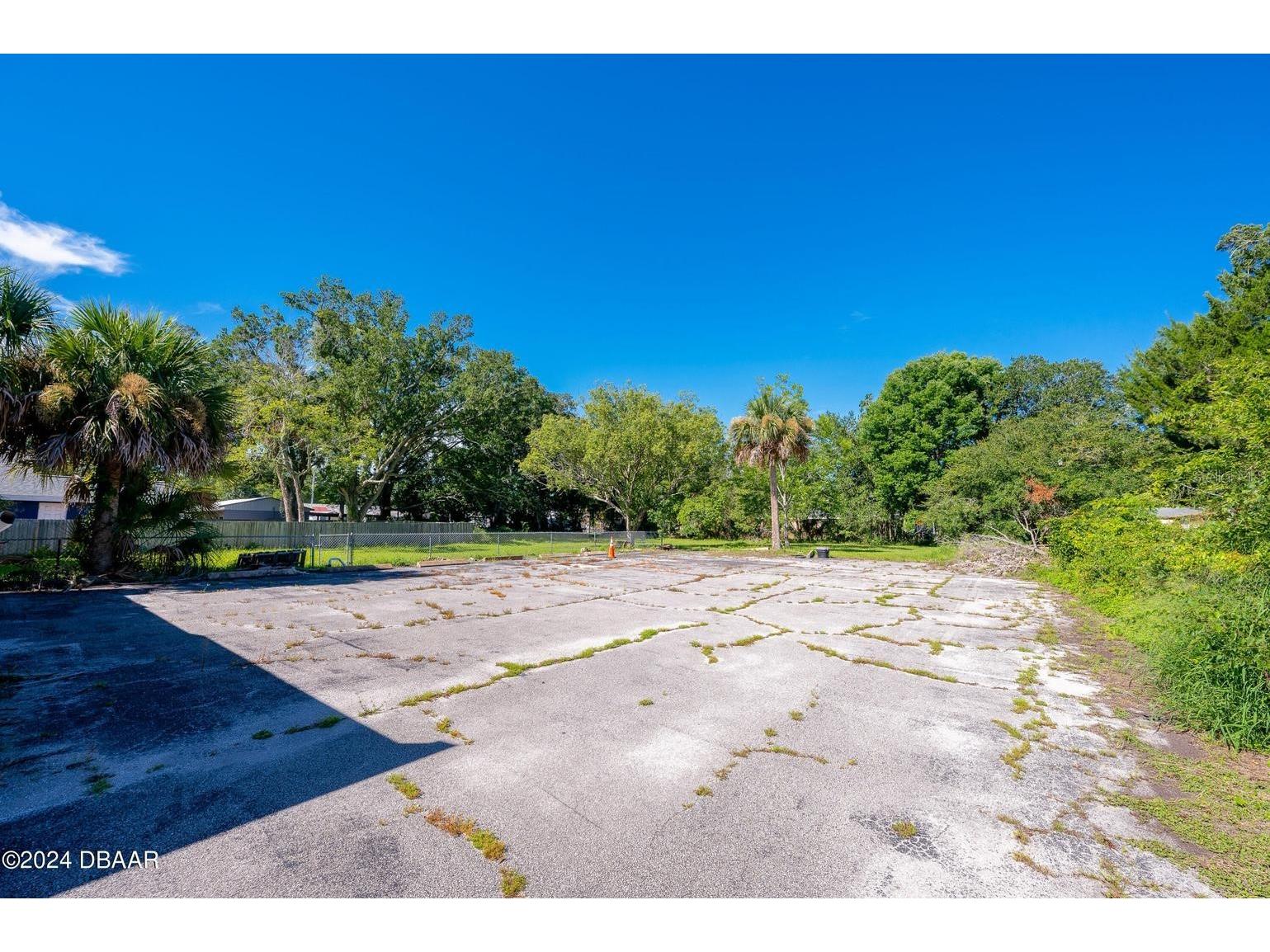 116 Center Street Daytona Beach FL 32117 V4948556 image11