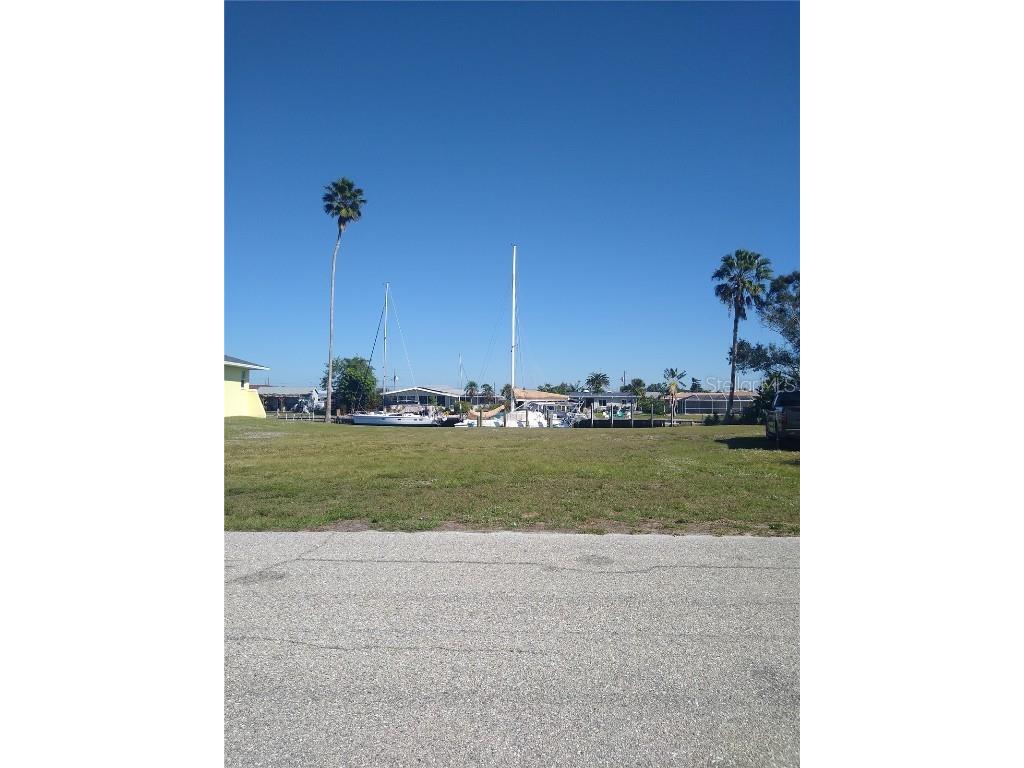 116 Colonial Street SE Port Charlotte FL 33952 A4590666 image6