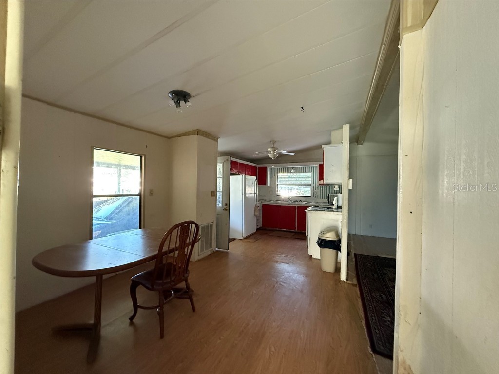 116 Cypress Road Wildwood FL 34785 - LAKE OKAHUMPKA G5101054 image4