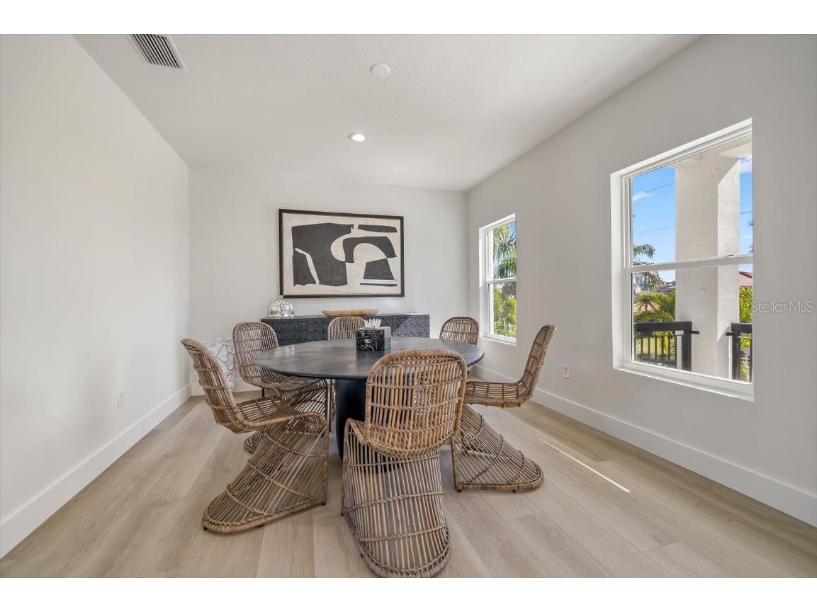 116 Devon Drive Clearwater Beach FL 33767 - CLEARWATER MARINA TB8414077 image3