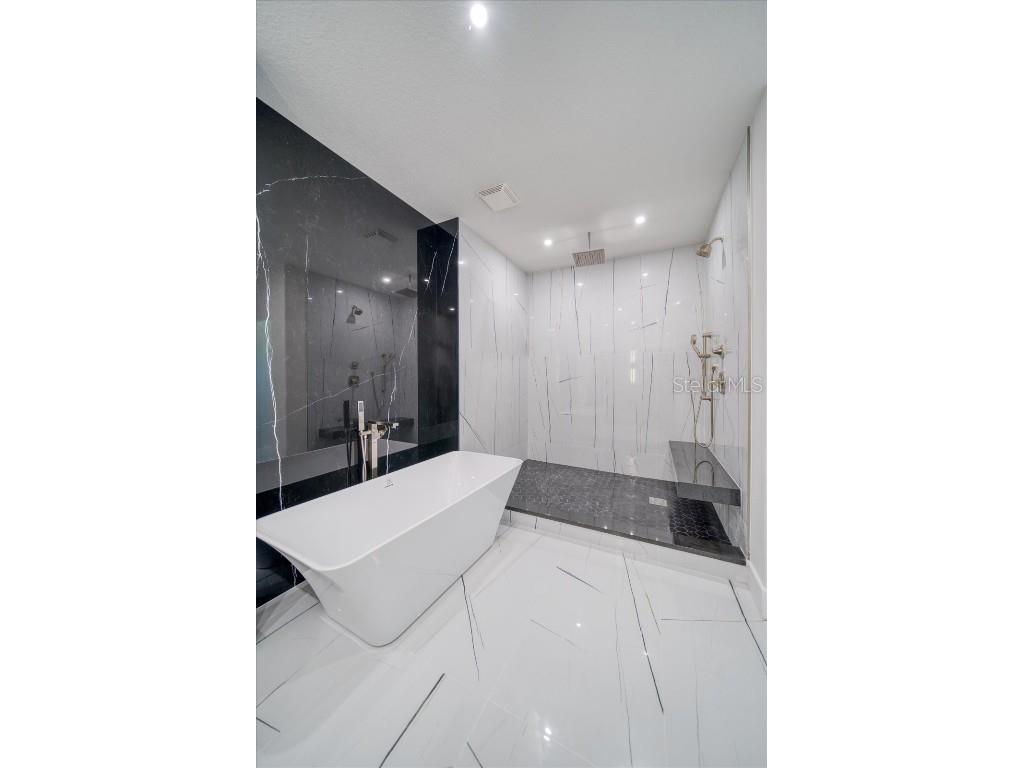 116 Devon Drive Clearwater Beach FL 33767 - CLEARWATER MARINA TB8414077 image36