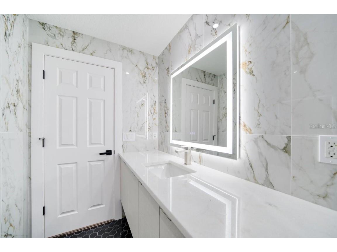 116 Devon Drive Clearwater Beach FL 33767 - CLEARWATER MARINA TB8414077 image59