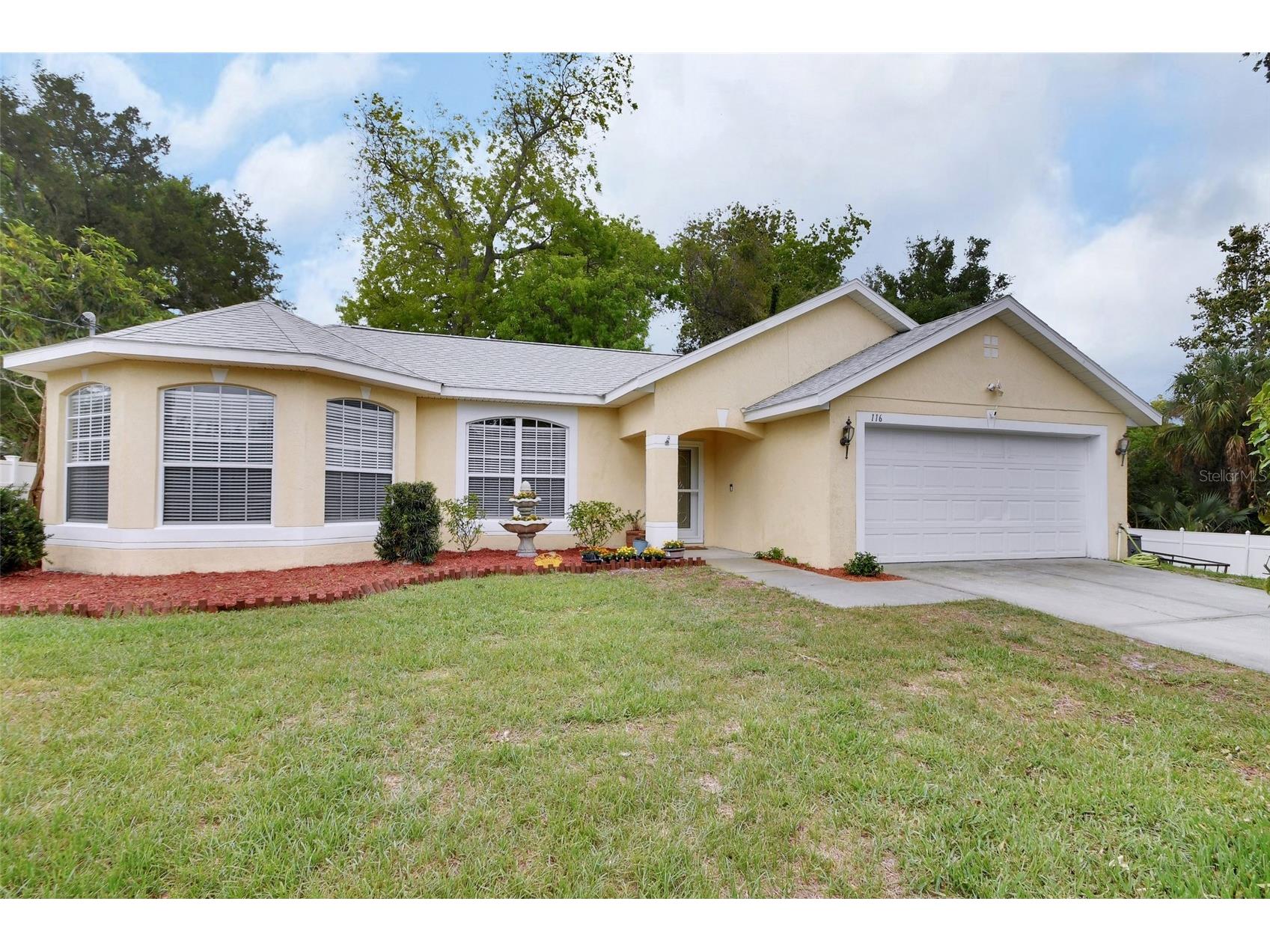 116 Fairview Avenue Ormond Beach FL 32174 V4948626 image1