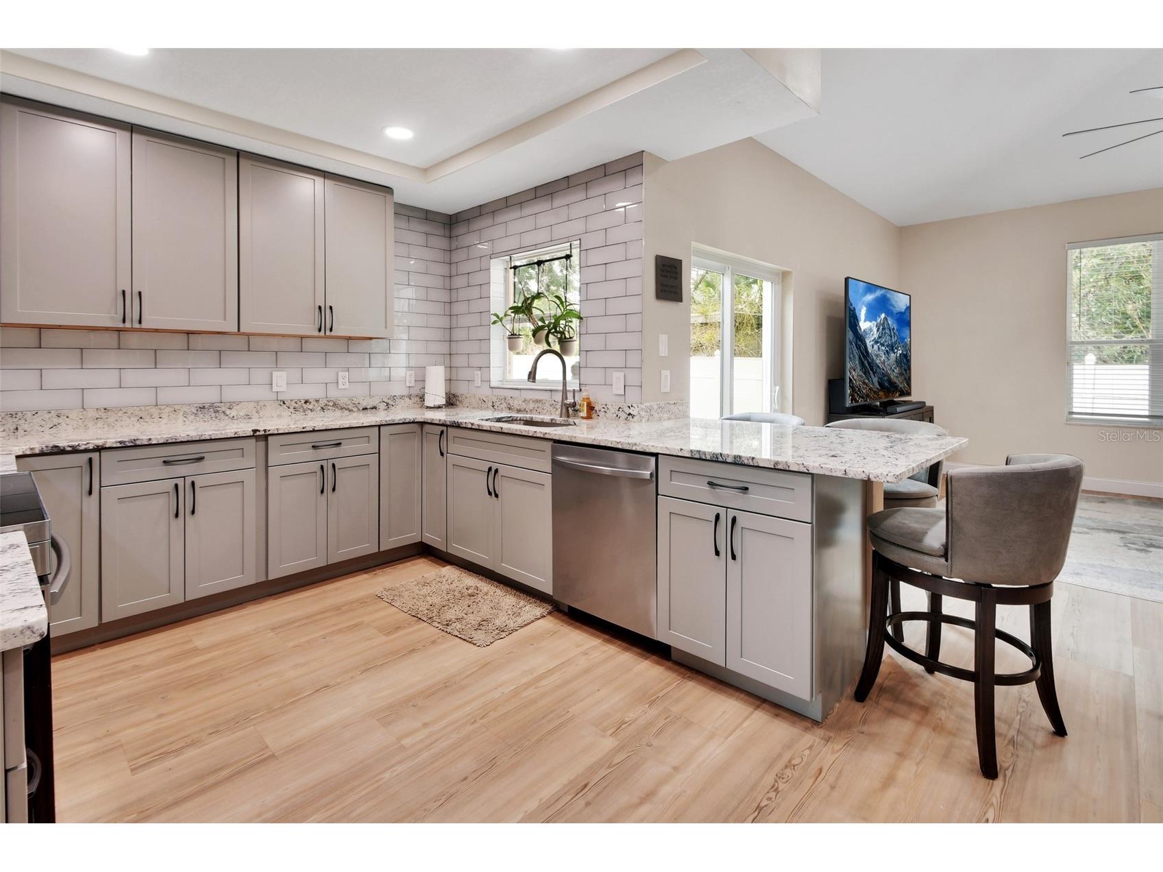 116 Fairview Avenue Ormond Beach FL 32174 V4948626 image12