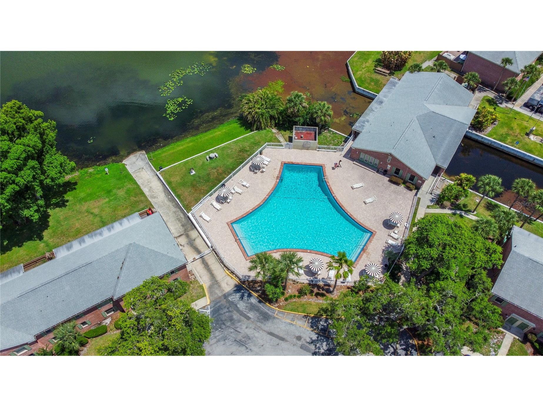 116 Georgetown Drive #116 Casselberry FL 32707 - LAKE HOWELL O6408442 image2